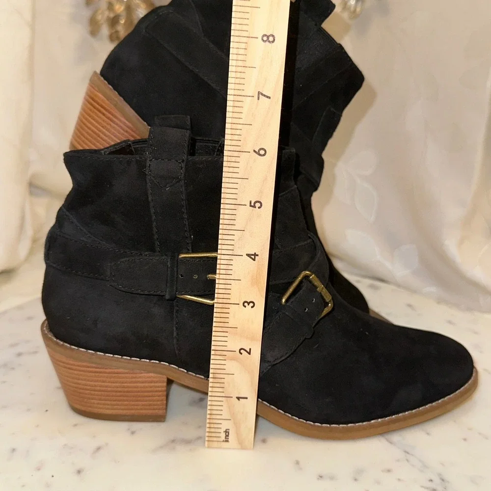 Cole Haan Grand OS‎ Black Suede Buckle Ankle Boots Women's Size 8.5B